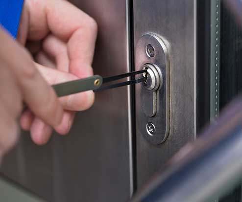 Lock installation service in Charleston