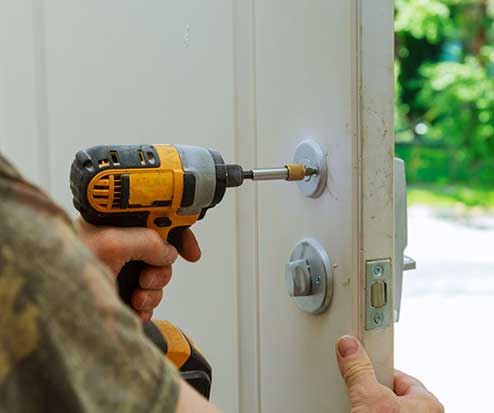 Lock repair service in Charleston